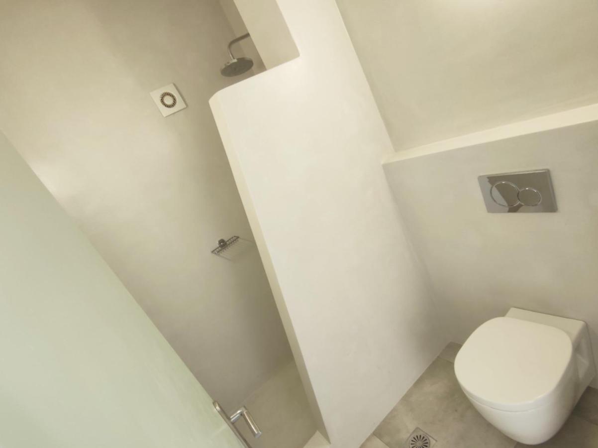 Fira Tranquil Rooms Exterior photo